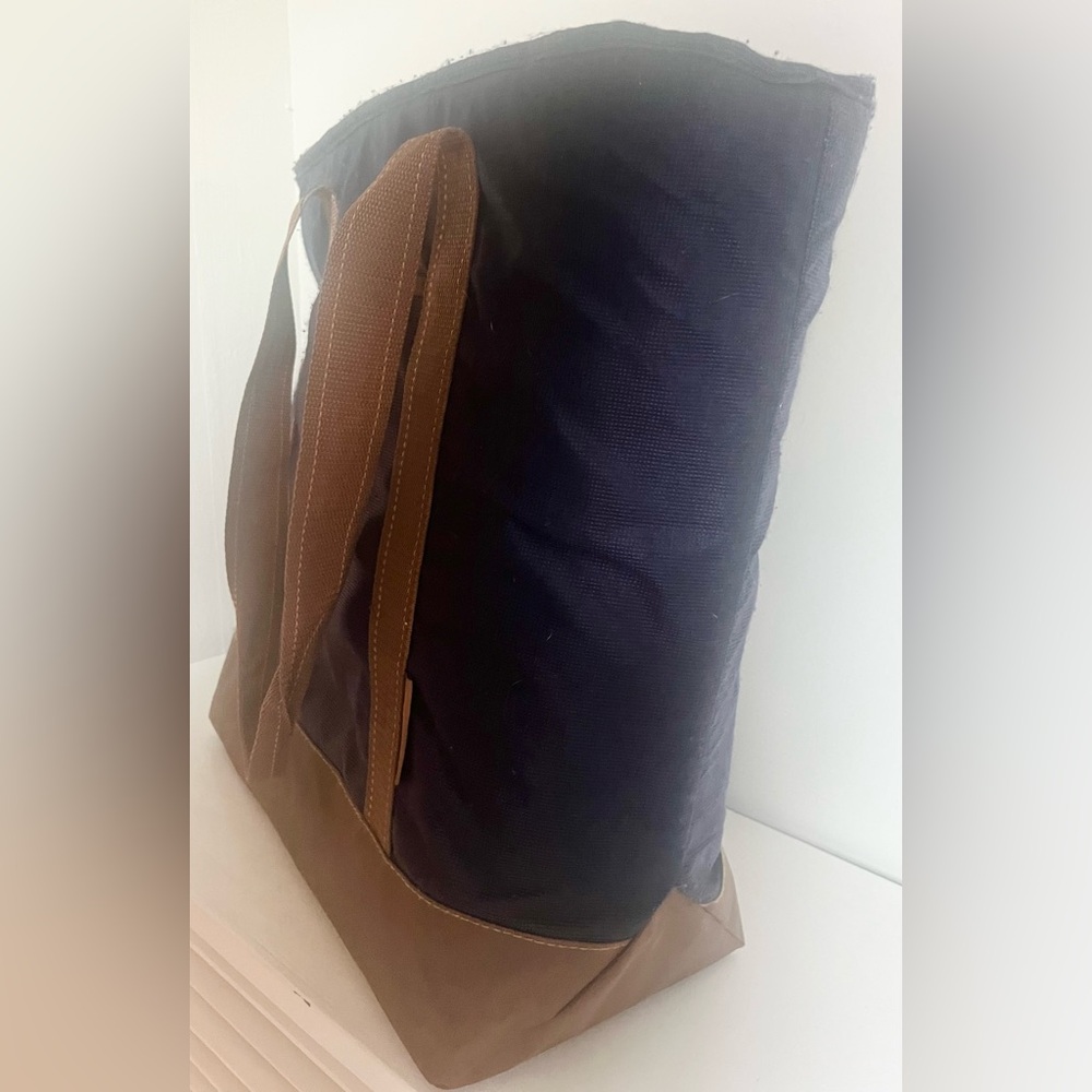 Arctic Zone Faux leather & canvas Insulated oversized mega tote bag Carry All - Picture 10 of 11